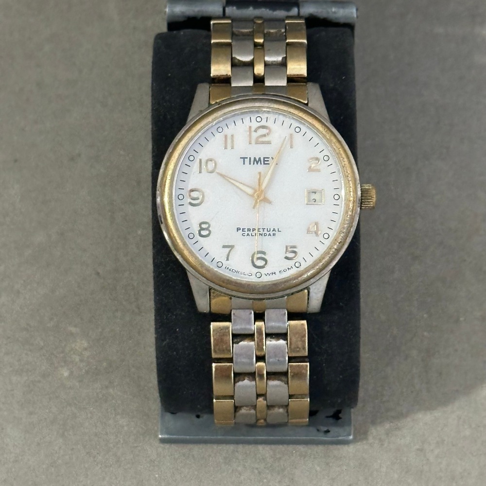 Timex Perpetual Calendar Two Tone Indiglo Watch White Dial WR 50M T2K621